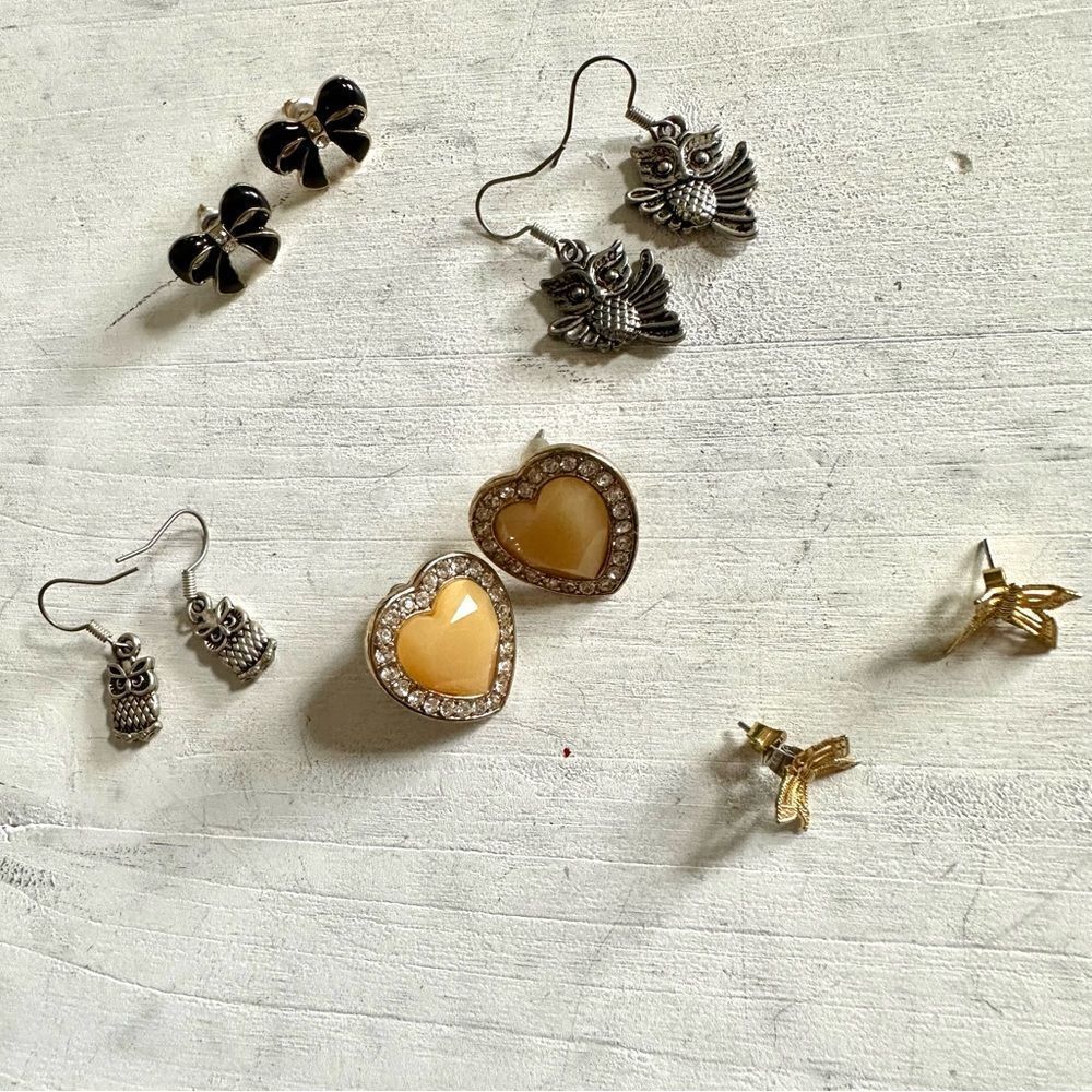 Earring bundle of 5 - Picture 2 of 11